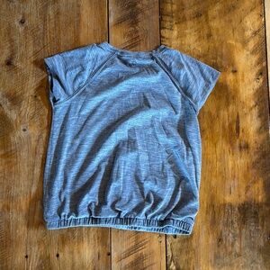 athleta girl shirt